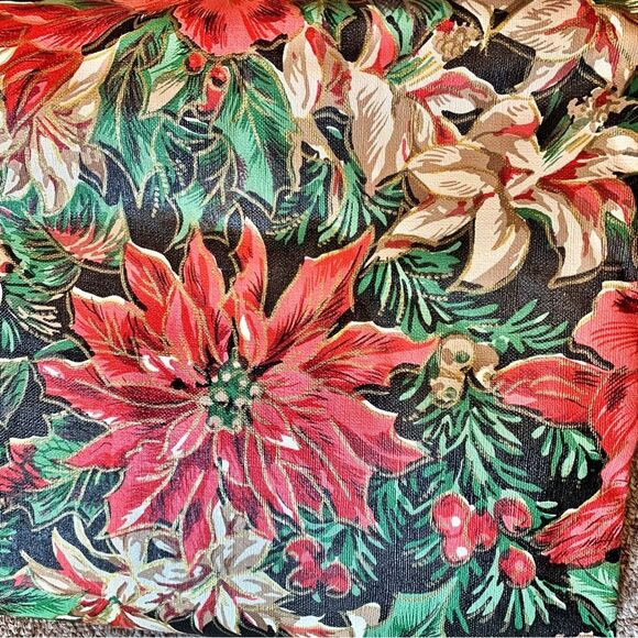 Vintage CACHET Christmas Flannel Backed Vinyl Tablecloth Oblong 52”x90” - Picture 2 of 3